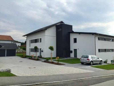 Moderne 4-Zimmerwohnung in Neukirchen vorm Wald zu vermieten :)