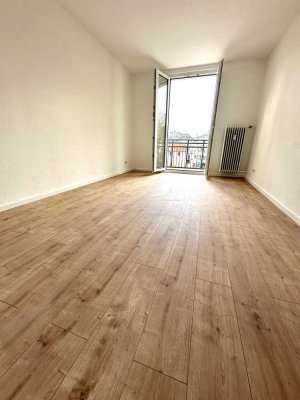 Helle 3-Zimmer Wohnung mit Balkon im 2. OG in Frankfurt Ostend