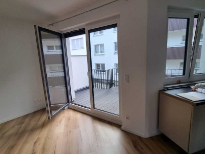 Wohnung mit Balkon & Aufzug in zentraler Lage