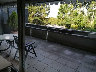 außergewöhliche 2,5-R-Wohnung, EBK und teilmöbliert