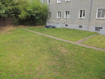 3-ZIMMER-ERDGESCHOSSWOHNUNG MIT GARAGE IN ZENTRALER LAGE VON GELSEKIRCHEN-HORST