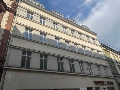 Helles 2-Raum-Apartment mit offener Wohnküche mitten in der City!