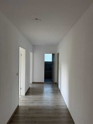 Großzügige Dachgeschosswohnung