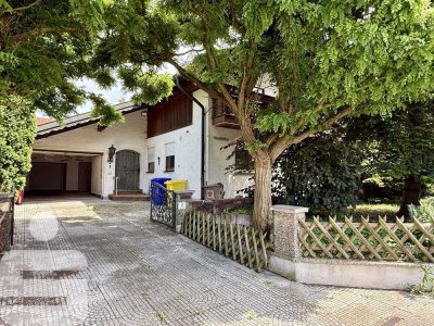 Sanierungsbedürftiges Wohnhaus mit viel Potenzial