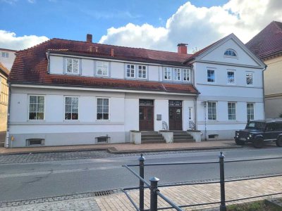 Helle 2-Raum-Wohnung mit Garage in guter Stadtlage von Ludwigslust