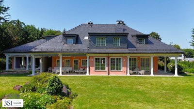 Luxuriöse Villa in Gießhübl: Stilvolles Wohnen mit Pool traumhaftem Garten!