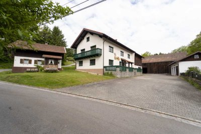 Erstbezug nach Sanierung: Hochwertig umgebautes Bauernhaus in traumhafter Lage