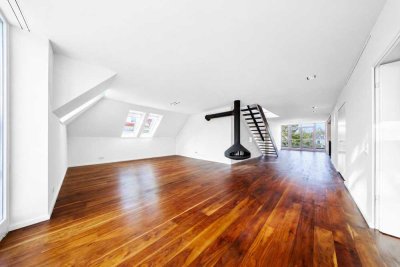 Wohnen mit Charakter: Hochwertiges
5-Zimmer-Maisonette-Loft nahe der Waitzstraße
