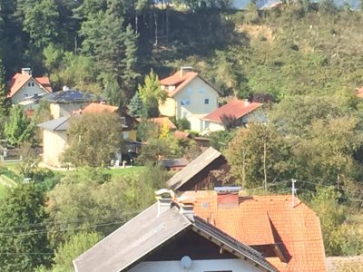 Dachgeschosswohnung mit 60m2 Garten und Einbaukueche in Feistritz an der Drau