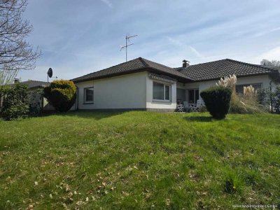 Idyllischer Bungalow in Bad Pyrmont / Thal – Oase auf großem Grundstück