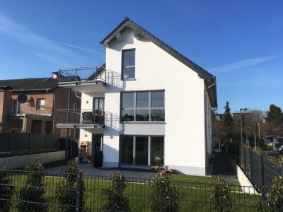 2,5 Zimmerwohnung, 83qm,  Bonn-Beuel-Geislar, ca. 15 Fahrradminuten zum Markt in Bonn