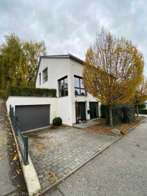 Charmantes Reihenhaus mit 4 Zimmern in Landshut-Berg