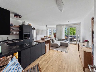 Bezugsfreie 4-Zimmer-Eigentumswohnung mit 2 Bädern und Aufzug in Berlin-Spandau
