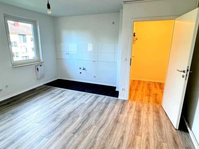 KLEIN aber FEIN * RENOVIERT * NUR für 1 PERSON * ab sofort * EINFACHES WOHNVIERTEL