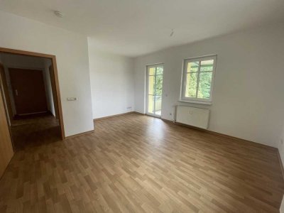� wunderschöne 3 Zi.-Wohnung mit großem Balkon�