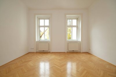 ENTZÜCKENDE ALTBAUWOHNUNG in Speising