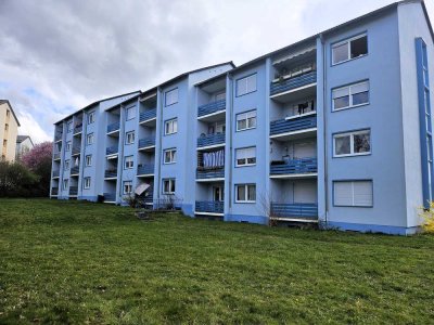 Zweizimmer Erdgeschoßwohnung mit Loggia/Balkon!