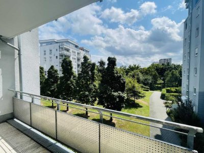 Lichtdurchflutete 3-Zimmer-Wohnung direkt am Rebstockpark