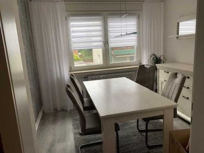 Für 2+ Personen: Attraktive, modernisierte 3,5-Zimmerwohnung mit Balkon & EBK in Buchholz