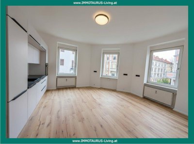 Erstbezug nach Sanierung! 4 Zimmer mit Klimaanlage &amp; neuer Küche in zentraler Lage!