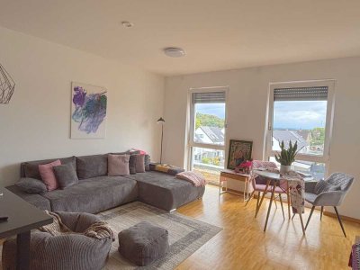 Neuwertige, 2-Zimmer-BALKON-Wohnung mit Küche