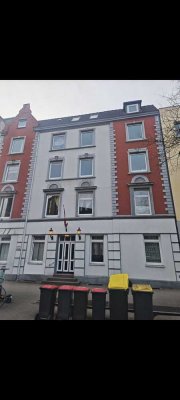 Charmante 3-Zimmer-Wohnung im 1. Obergeschoss – WG-geeignet