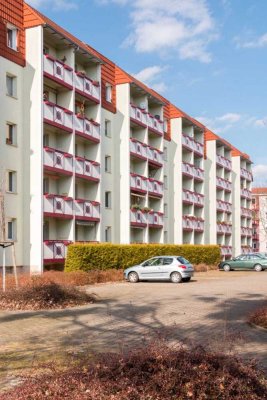Zuschnittsgeänderte 2-Raum-Wohnung, mit Aufzug erreichbar