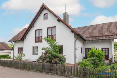 Hausähnliches Wohngefühl - 4 Zimmer mit Garten und Doppelgarage in ruhiger Lage