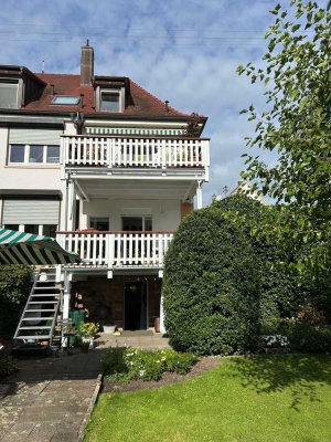 Ökologischer Wohntraum mit Seele: Wo nachhaltige Wohnkultur auf private Park-Idylle trifft