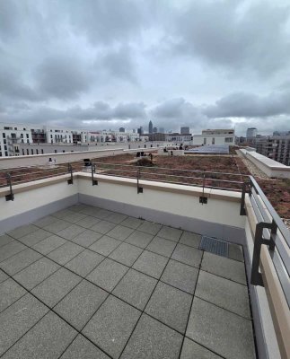 Penthouse mit Dachterrasse – Erstbezug, mit Küche oder voll-möbliert