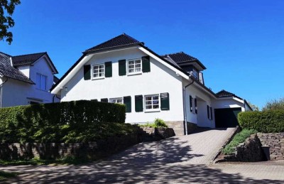 Modernes Einfamilienhaus im bergischen Stil in Remscheid-Lennep
