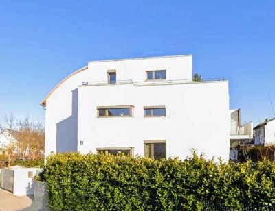 Exklusives Eckhaus mit Sauna, Penthouse-Schlafzimmer und ruhigem Garten