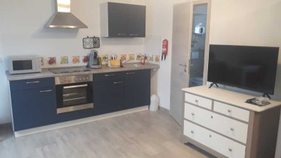1 Zimmer Appartement, Ferienwohnung, Monteurzimmer voll Möbiliert.
 Wohnen auf Zeit.