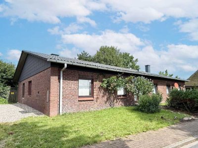 Großzügiger Bungalow mit zwei Wohneinheiten auf Naturgrundstück