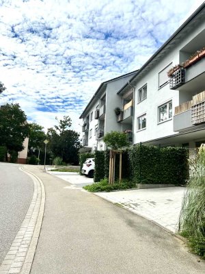 Super Kapitalanlage! Süße 2-Zimmer-Wohnung in Nürtingen (Lerchenberg)