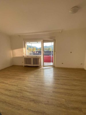 3 Zi ETW in Baden-Baden Balzenberg - Sofort-Einzug - zu verkaufen.