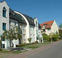 Super Lage mit Balkon