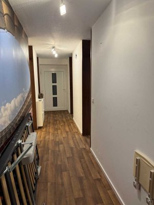 Helle 2,5-Zimmer Wohnung mit kleiner Terrasse in Dettenhausen