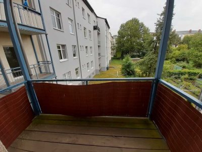 Schöne 2-Raum-Wohnung in Schwerin mit Balkon!
