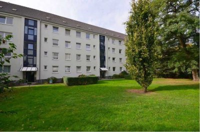 Von privat: Helle gepflegte 2-Zimmer-Wohnung mit sonnigem Balkon in Hamburg-Eilbek