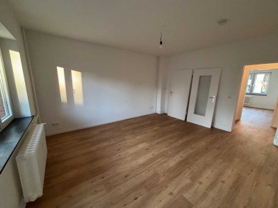 Frisch renovierte 2-Zimmer Wohnung mit Balkon in Uninähe