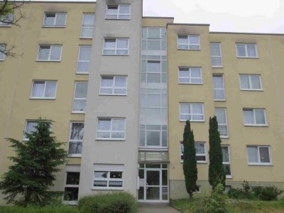 Nur mit Wohnberechtigungsschein 1. Förderweg - Öffentlich geförderte 3-Zimmer-Wohnung mit Balkon