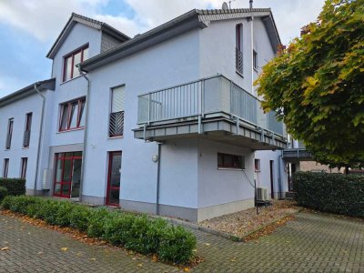 "Wohnberechtigungsschein erforderlich" - Licht, Komfort und Stil – Ihr neues Zuhause mit Aufzug