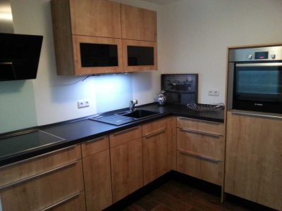 Ideal für einen Single oder ein Paar!! Ein besonderes Haus (möbliert)