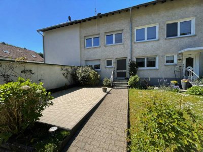 Großzügiges Reihenhaus mit Garage in Toplage von Solingen- Burg
