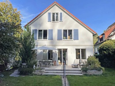 Familienidylle mit Charme in begehrter Lage