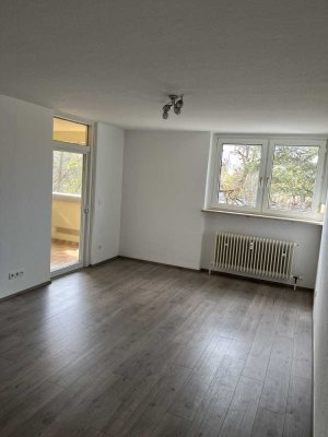 Helle 3-Zimmer-Wohnung mit Balkon und opt. Stellplatz in gepflegter Wohnanlage