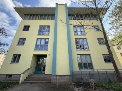 Vermietete 1-Zimmer-Wohnung mit Balkon & TG-Stellplatz in Potsdam – ca. 4,4 % Rendite