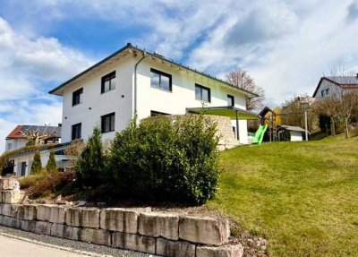 Exklusives  Einfamilienhaus mit viel Platz -VB