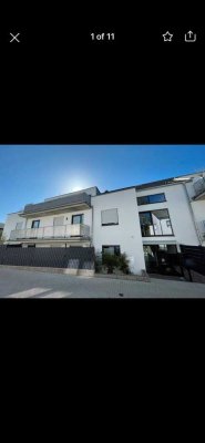 Stilvolle 2-Zimmer-Souterrain-Wohnung mit Balkon und Einbauküche in Aachen